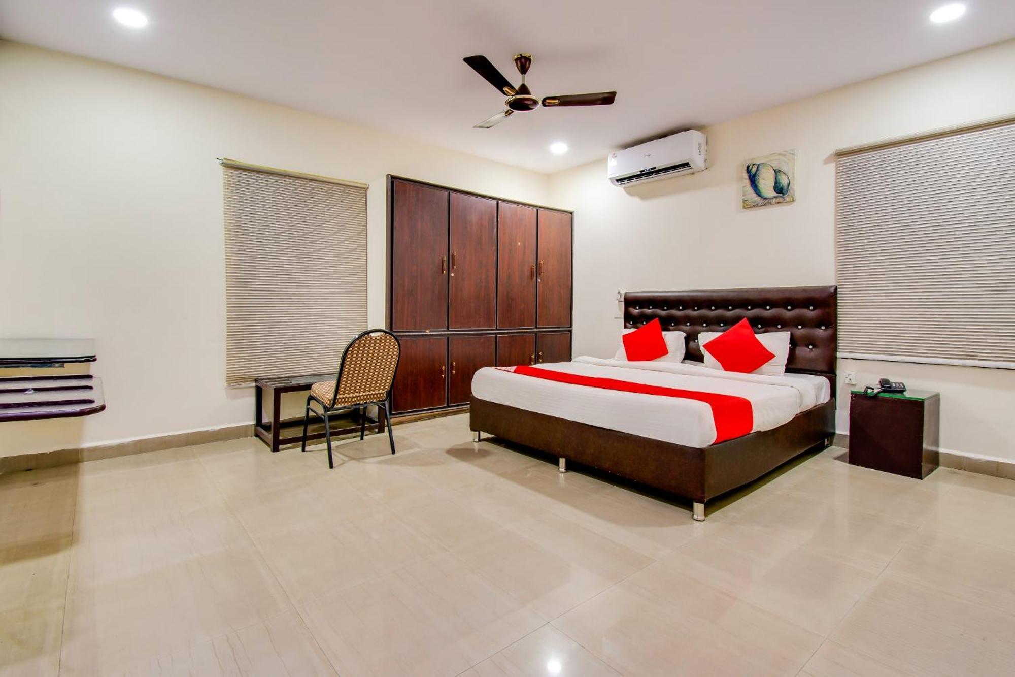 Vijayawāda Oyo Akshaya Inn מראה חיצוני תמונה